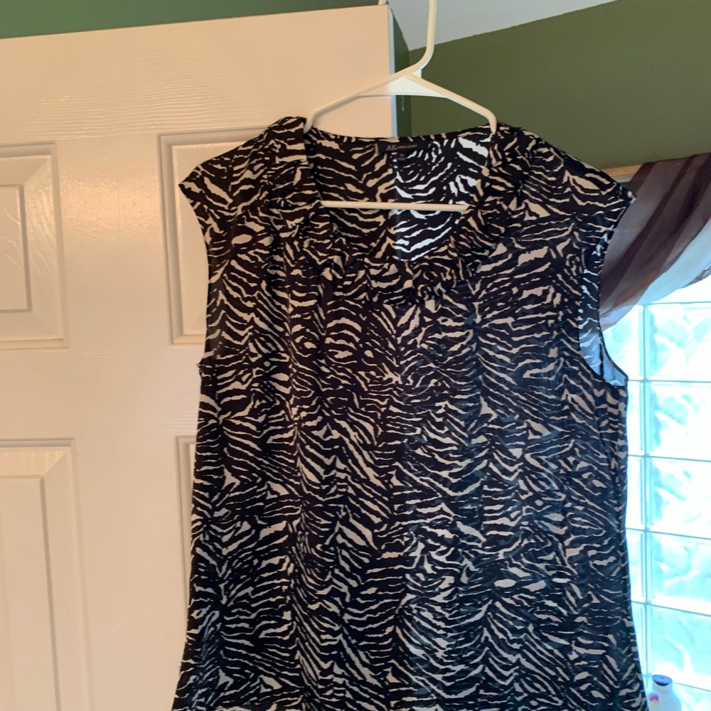 Anne Klein Polyester Printed Shell - image 1